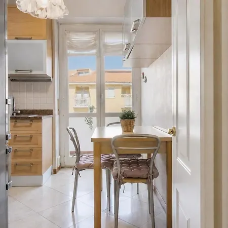 Complete & Cozy - Near Center With Duomo View