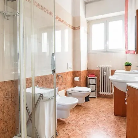 Complete & Cozy - Near Center With Duomo View *